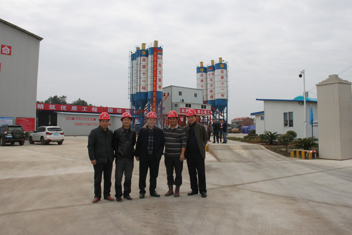 熱烈祝賀湖南益婁高速公路第11合同段“三合一”場站順利建成并投產