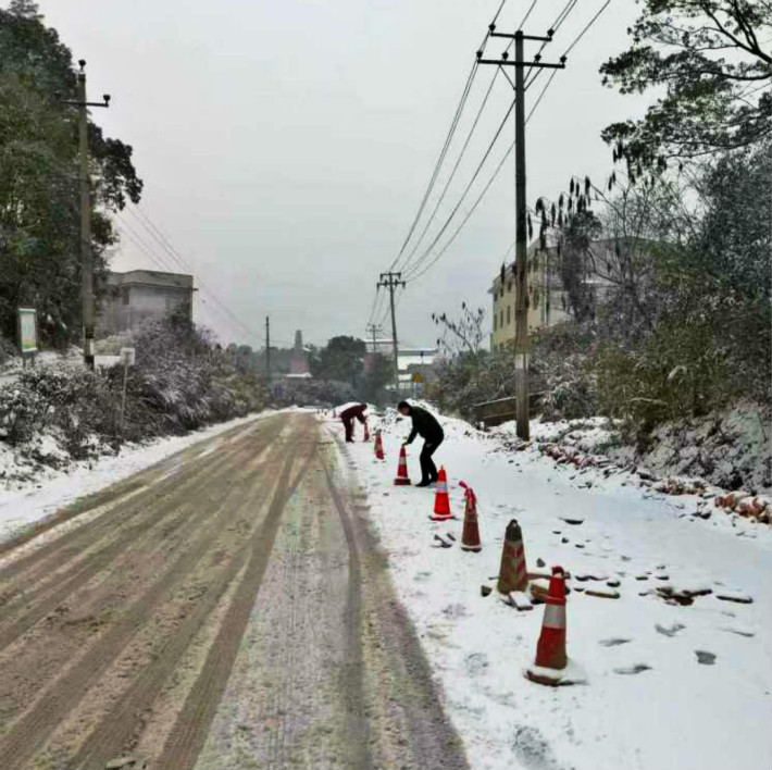 嚴冬時節(jié)，茶馬線（X002）項目工作進展順利